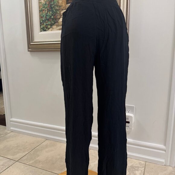Black crepe pants - Picture 2 of 4